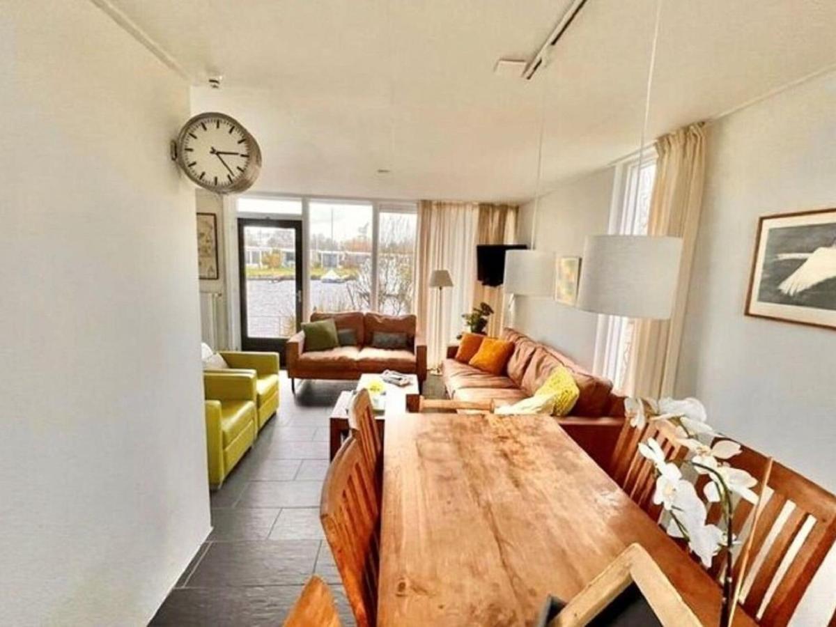 Waterfront Holiday Home With Jetty Boornzwaag over de Wielen Esterno foto